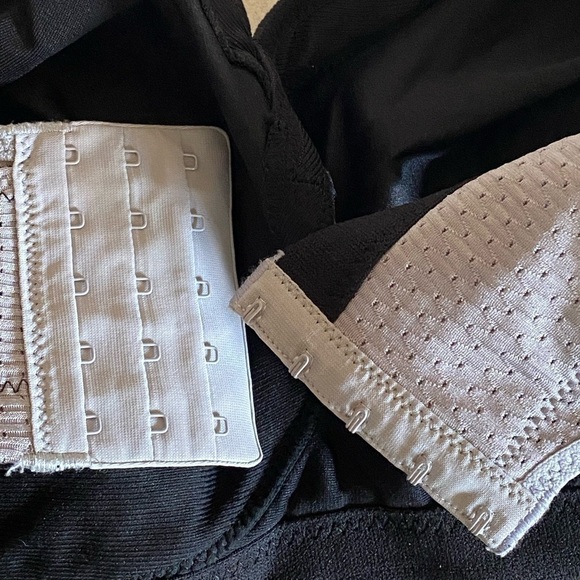 NEW GLAMORISE Sport Bra Size 44DD Grey/Black NWOT - Picture 14 of 15